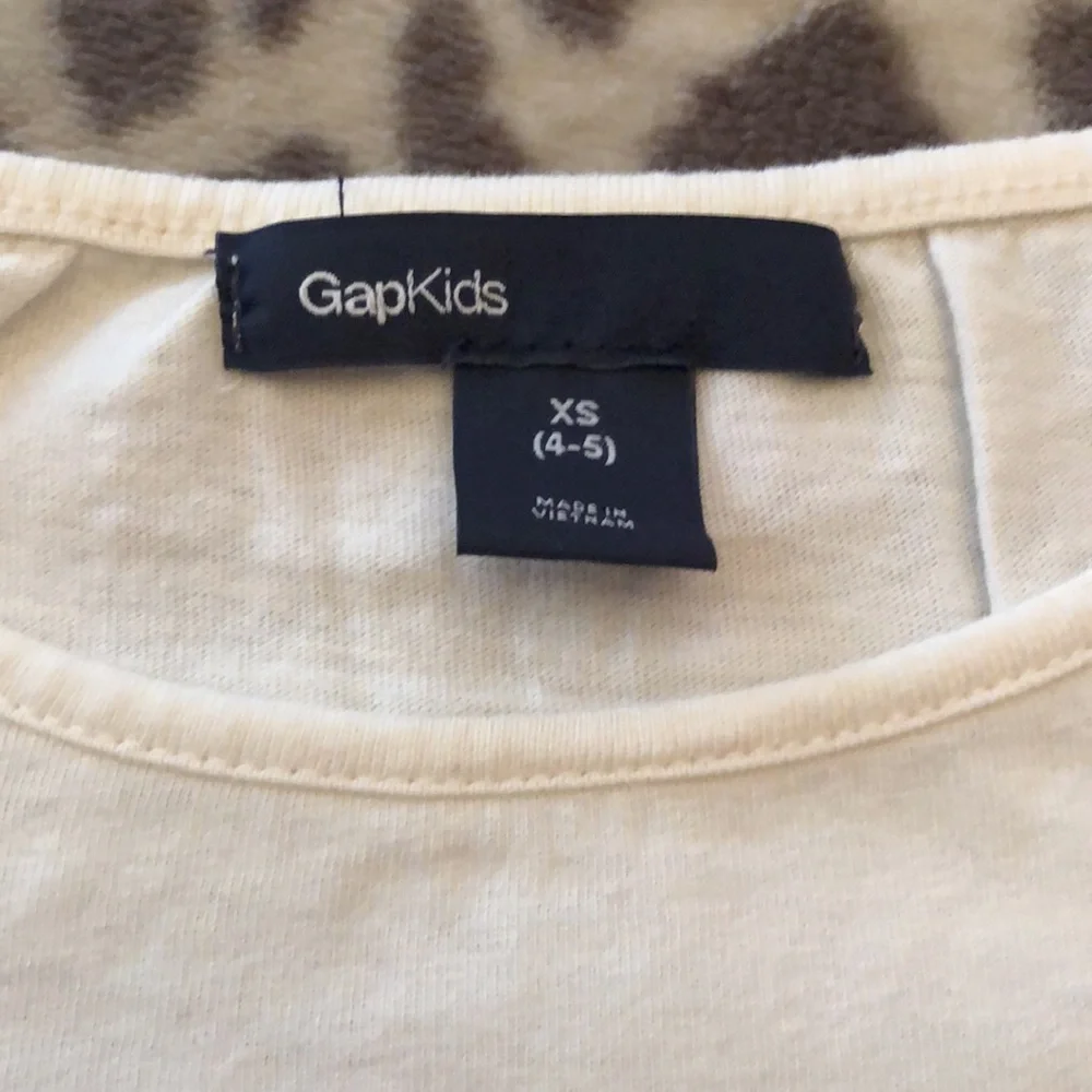2011 GapKids Cream Cat Graphic Long Sleeve Top Jewels Size XS 4 5 Girls